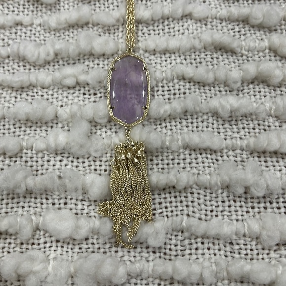 Long Kendra Scott pendant necklace